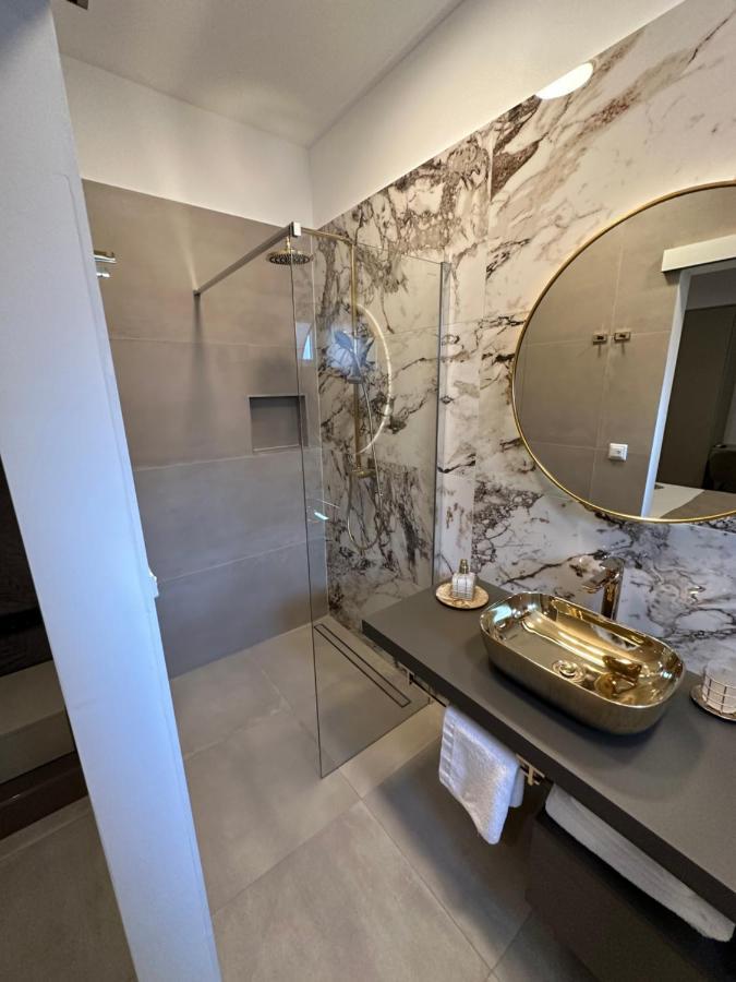 Apartment & Iris Zadar