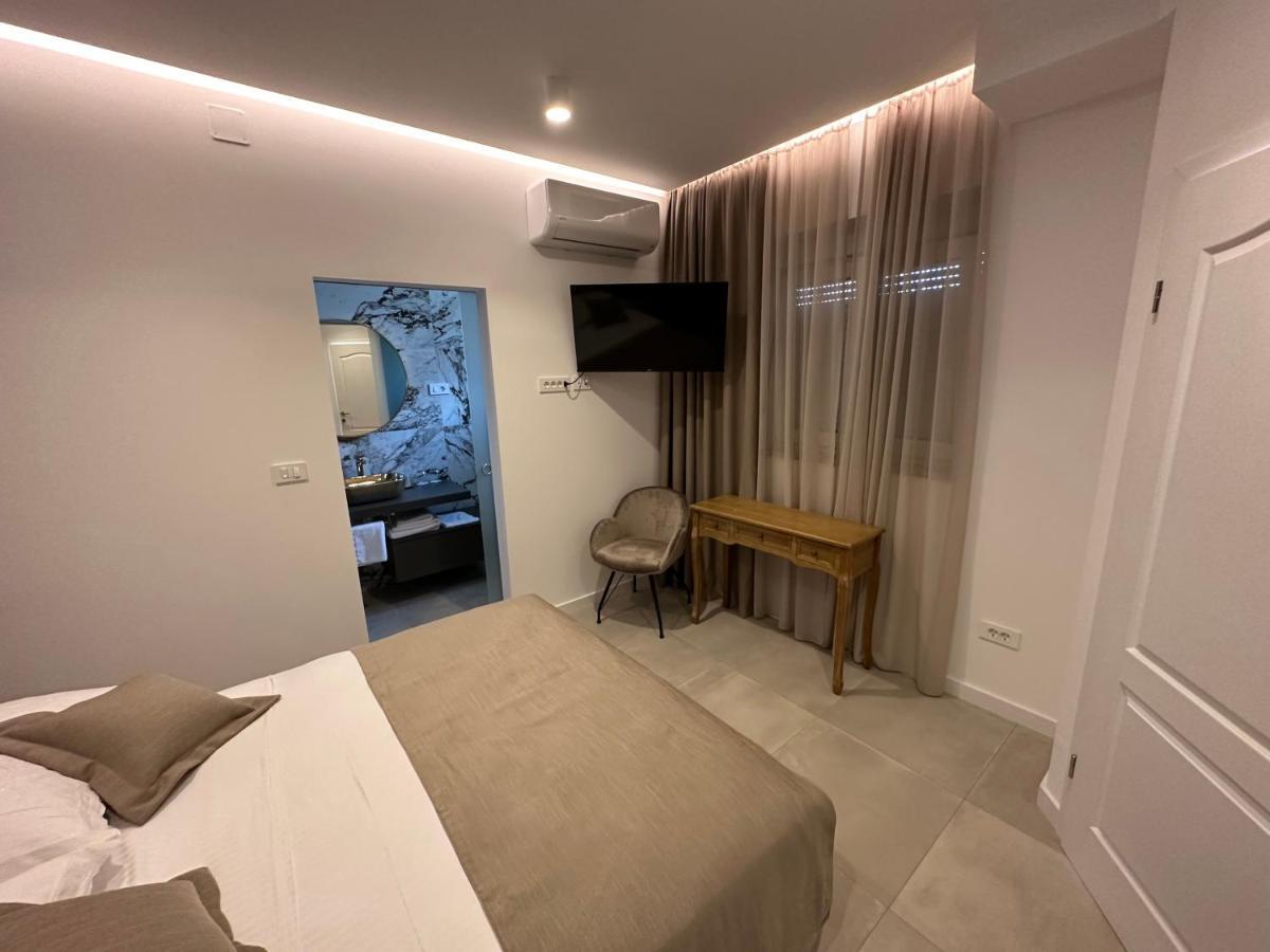 & Iris Apartment Zadar