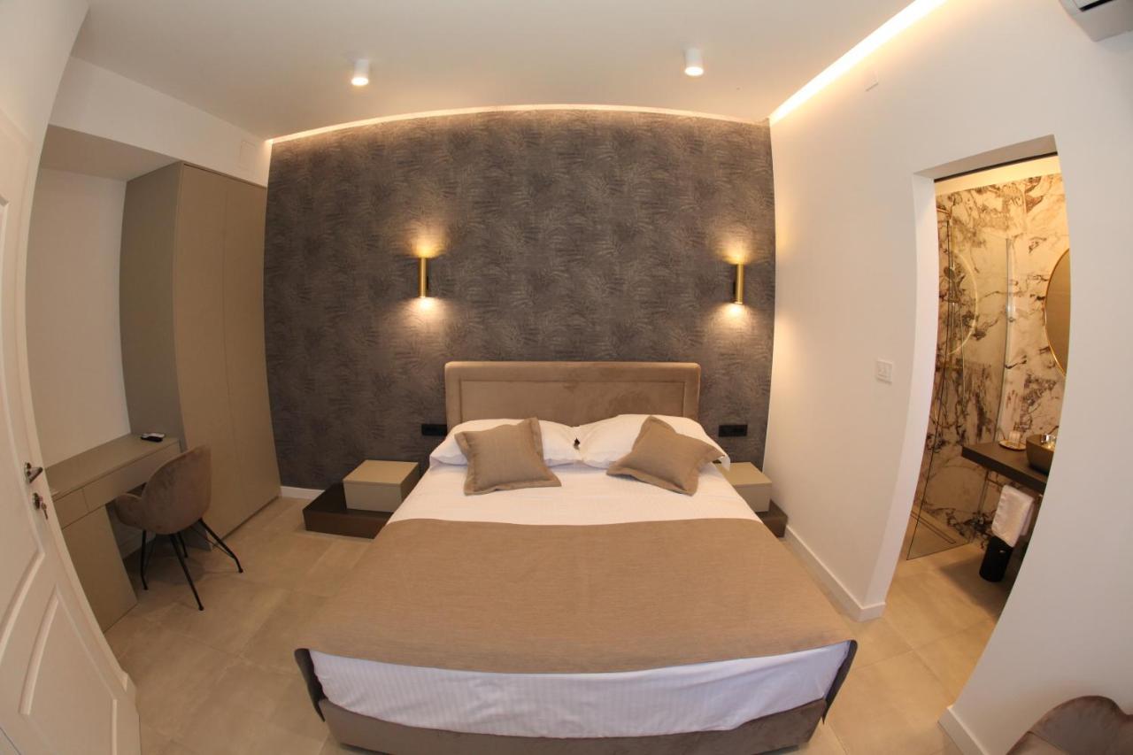 Apartment & Iris Zadar