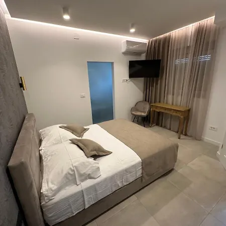 Apartment & Room Iris Zadar Exterior photo